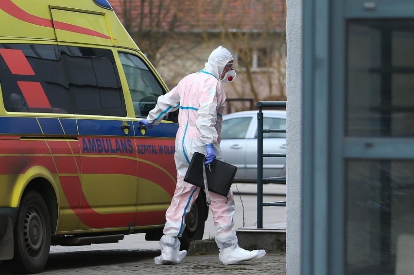Koronawirus. Cztery kolejne osoby zmarły w Małopolsce z powodu COVID-19. W tym 34-letni mężczyzna