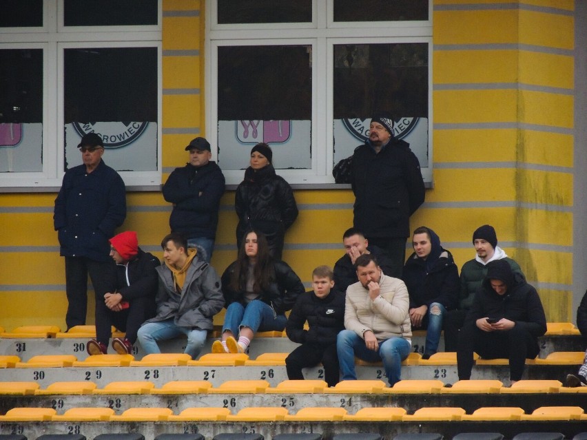 Nielba poległa w Święto Niepodległości. Bolesna porażka na własnym stadionie!