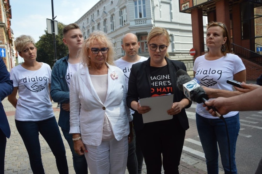 Magdalena Adamowicz przeciwna projektowi uchwały "O wolności Lęborka od ideologii LGBT" [WIDEO,ZDJĘCIA]. 