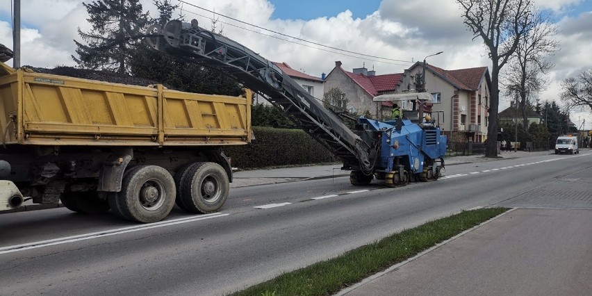 Gmina Nowy Dwór Gdański: pozimowe prace na drogach gminnych i zapowiedź inwestycji drogowych