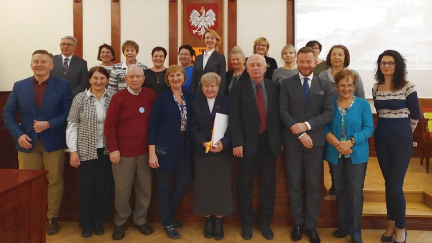 Malbork ma laureata II Ogólnopolskiej Olimpiady Wiedzy Obywatelskiej "Senior Obywatel"