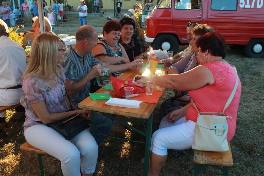 Dożynki Gminy Dziadowa Kłoda w Stradomi Dolnej