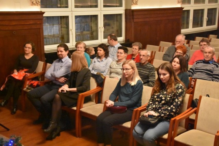 Świąteczny koncert w wykonaniu uczniów Państwowej Szkoły Muzycznej we Wrześni [FOTORELACJA]