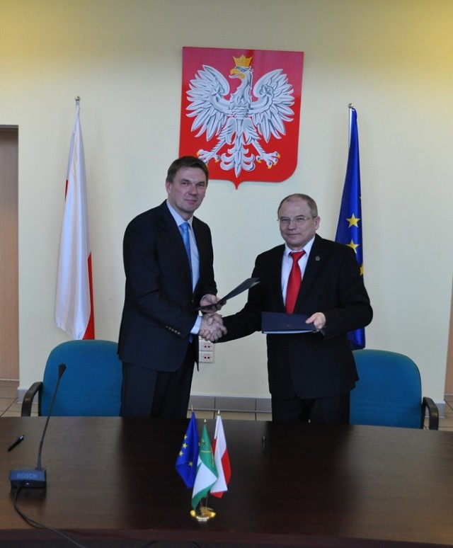 W ubiegły piątek w Sali Konferencyjnej Urzędu Miejskiego we Włodawie podpisane zostało porozumienie określające warunki współpracy