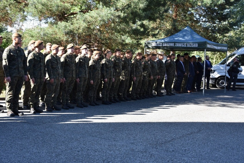 Wojsko po trzydziestu latach wraca do Tarnowa! 113 Batalion Lekkiej Piechoty oficjalnie rozpoczął działalność. Mamy zdjęcia z uroczystości!