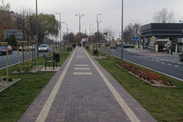 Nowe lampy ledowe pojawiły się m.in. na al. Majakowskiego