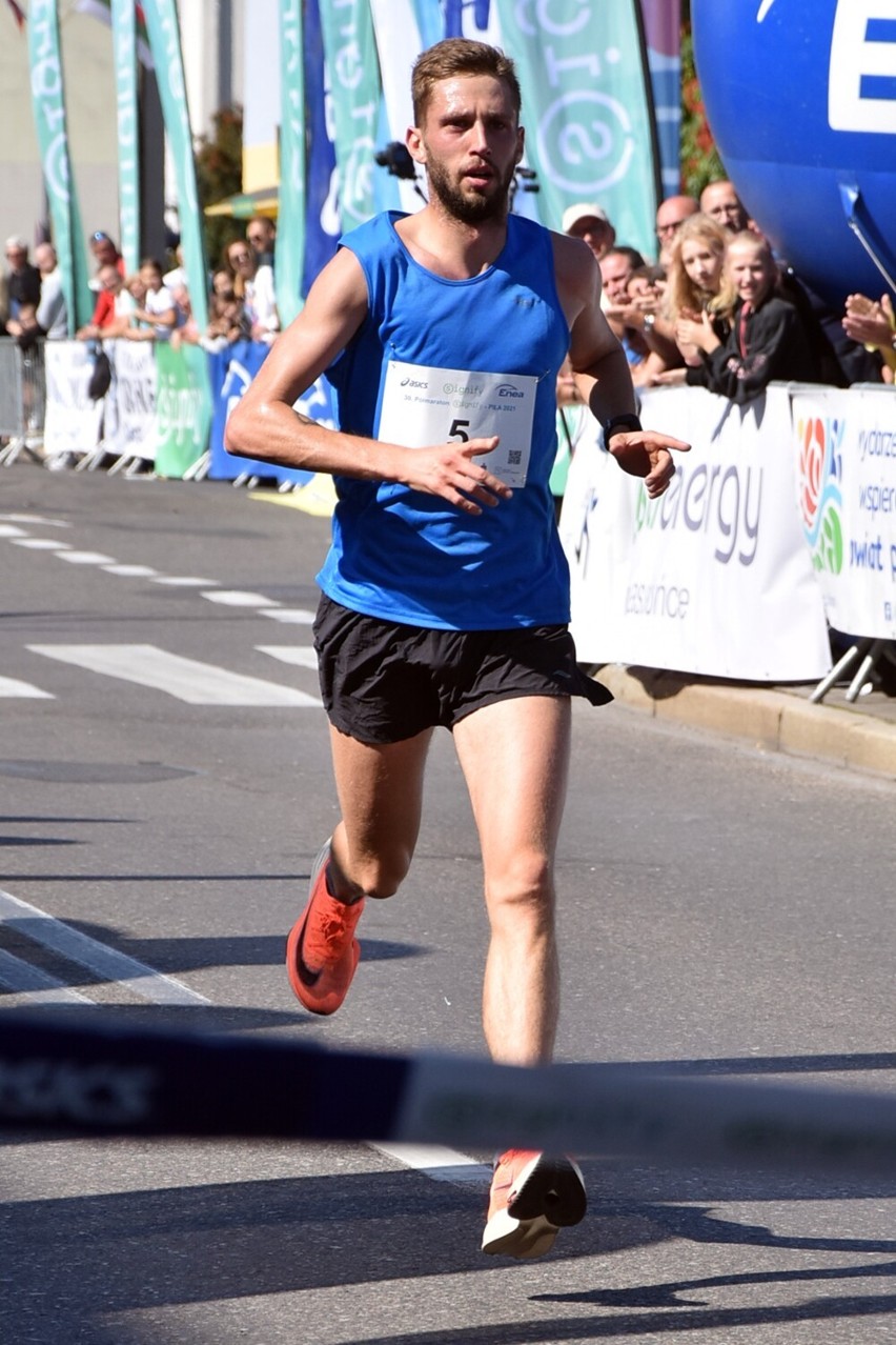 Ponad 1000 zawodników na mecie 30. Półmaratonu Signify Piła. Zobaczcie cz. 2 zdjęć