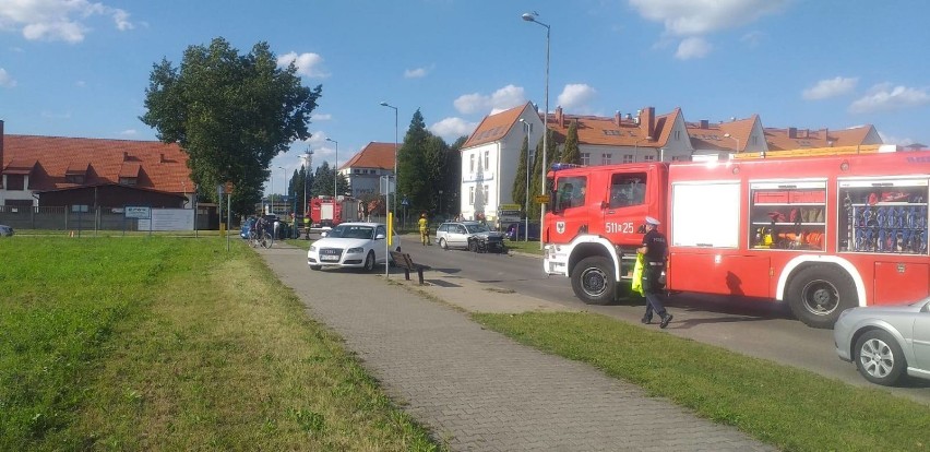 Zderzenie trzech samochodów na skrzyżowaniu Kolbego i Ostatni Etap w Oświęcimiu