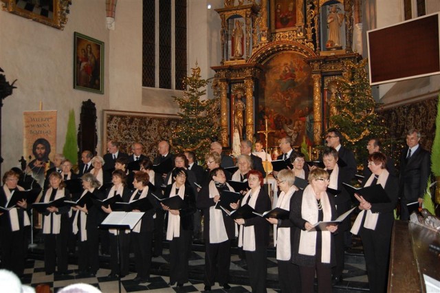 Koncert Kolędy Świata w Kartuzach