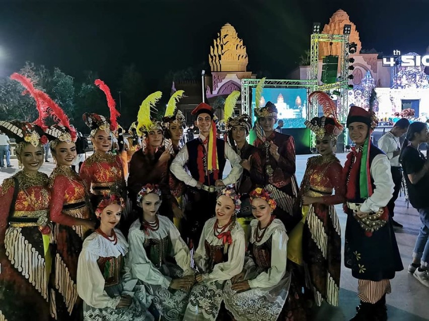 ZPiT "Malbork" w Tajlandii [ZDJĘCIA]. Młodzi tancerze już wrócili do kraju. Za nimi przygoda życia