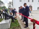 Bialczanie oficjalnie otworzyli Ławeczkę Bogusława Kaczyńskiego. Zobacz zdjęcia