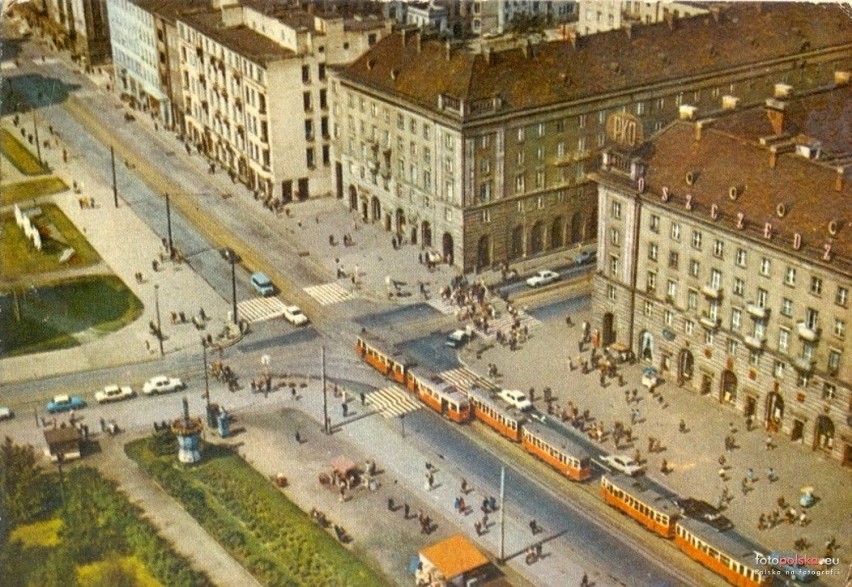 Ogrodowa, Świerczewskiego i w końcu Piłsudskiego... Jak zmieniała się ta ulica? Zobacz zdjęcia! 