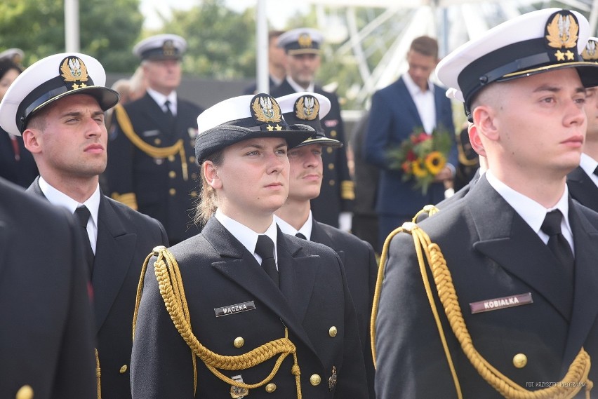 Promocja oficerska 43 polskich studentów wojskowych w...