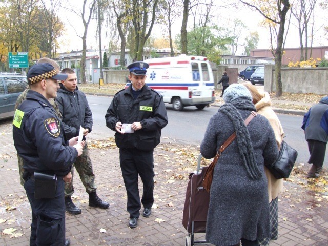 Wspólne patrole ruszyły na ulice Płocka. W składzie: policjant, strażnik i uczeń PUL