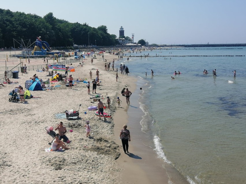 Wreszcie są! Zaczęły się wakacje nad Bałtykiem! Kołobrzeg zaprasza. Jeszcze da się zachować dystans