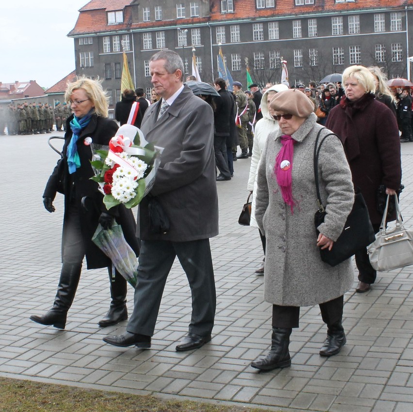 Jarocin: Uczcili ofiary zbrodni katyńskiej [ZDJĘCIA]