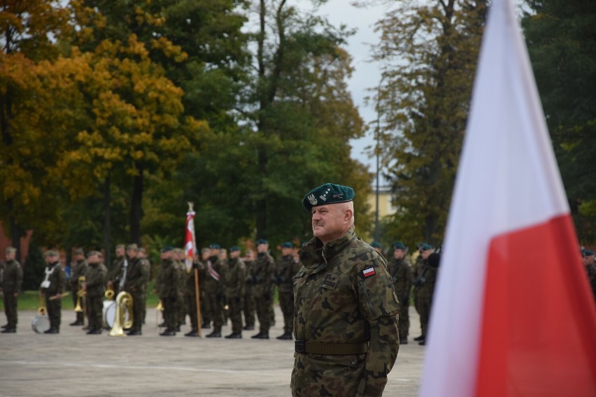 Uroczysta przysięga w 15. Sieradzkiej Brygadzie Wsparcia...