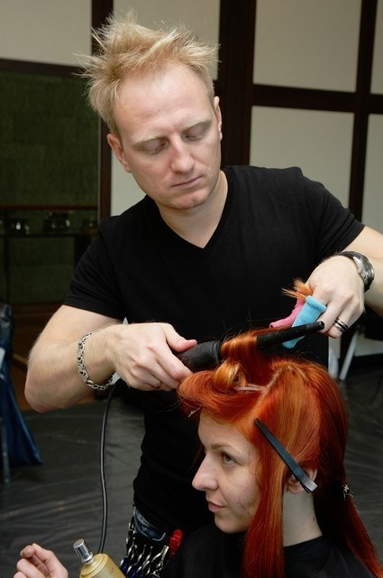 Damian Duda, fryzjer z Rudy Śląskiej poprowadzi szkolenie w Irlandii. Będą najlepsi