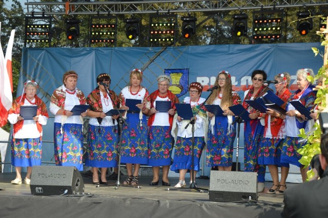 Biało-Czerwone Dożynki w Zadzimiu