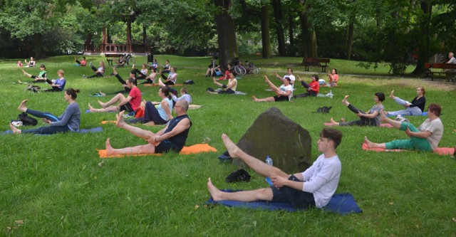 Joga w Parku Źródliska