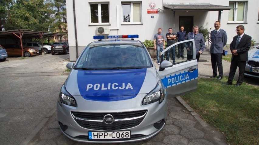 Policjanci z Strumienia otrzymali radiowóz