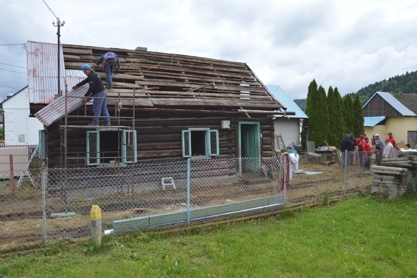 Gołkowice. "Nasz Nowy Dom" remontuje dla Nikoli i jej rodziny [6.06.]