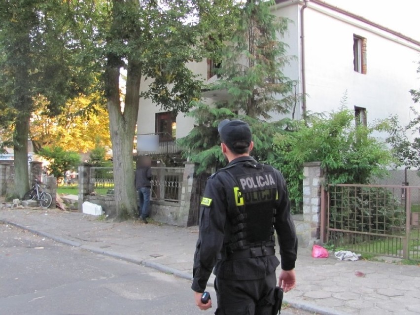 Lębork. Eksplozja przy ul. Różyckiego. Najprawdopodobniej wybuchł gaz [ZDJĘCIA]