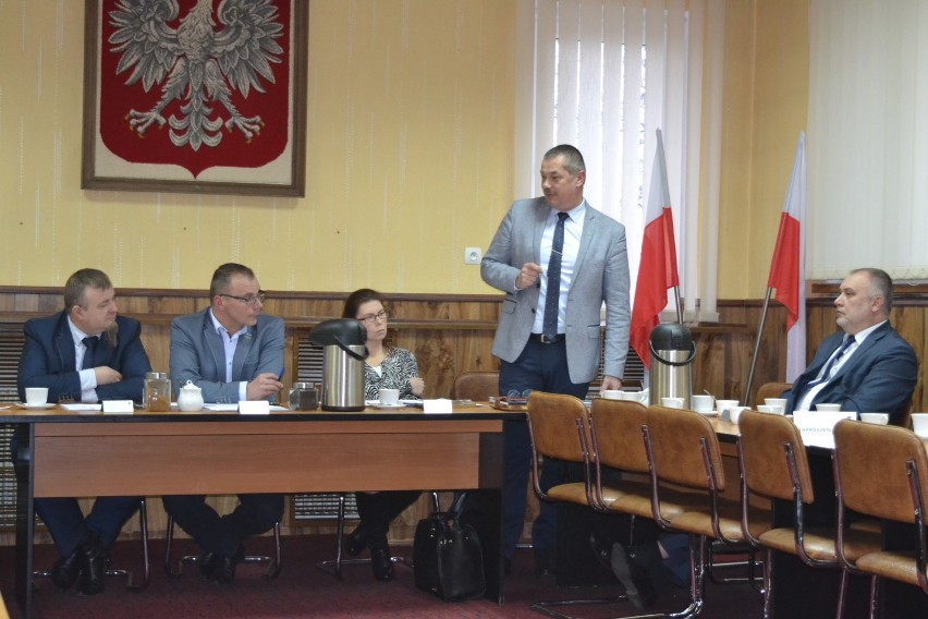 Wójt gminy Czermin Sławomir Spychaj wysłał pismo do Ministra Rolnictwa z prośbą o zmianę zasad oceniania klęsk suszowych