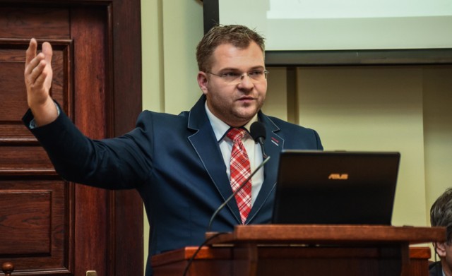 Rafał Piasecki nie jest już przewodniczącym komisji gospodarki komunalnej i ochrony środowiska bydgoskiej rady miasta.
