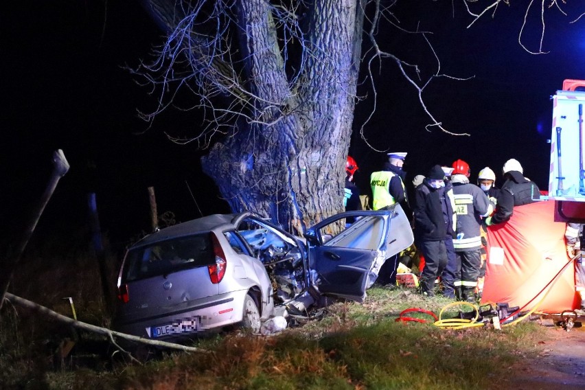 Wypadek w Grzybianach, jedna osoba poniosła śmierć
