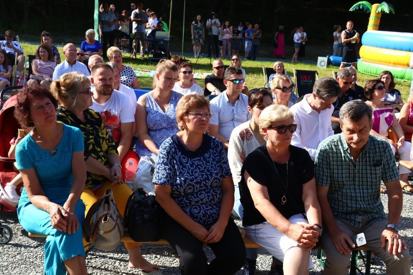 Młodzi z MDK w Jaśle pokazali talenty w Foluszu. Otwarto też "Camper Parking" [ZDJĘCIA]