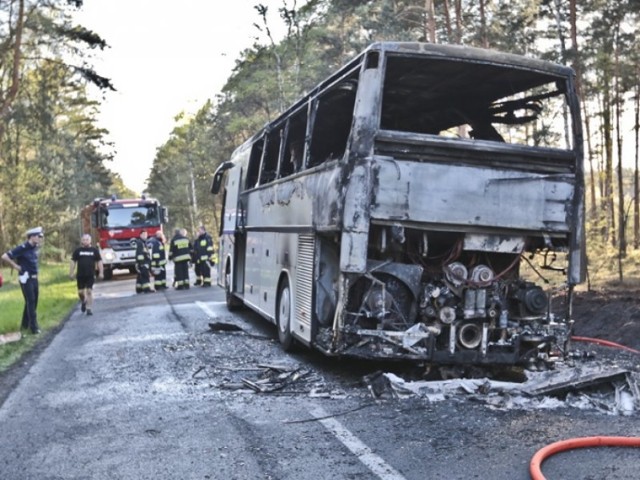 Autokar przewoził dzieci, zaczął palić się w Przytoku, w czwartek, 18 maja