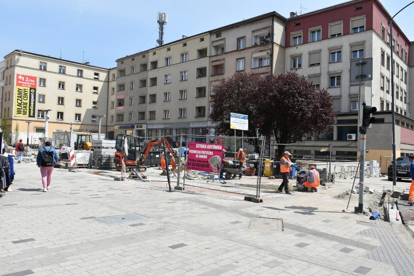Remont ulicy Dworcowej ma zakończyć się do 31 maja.