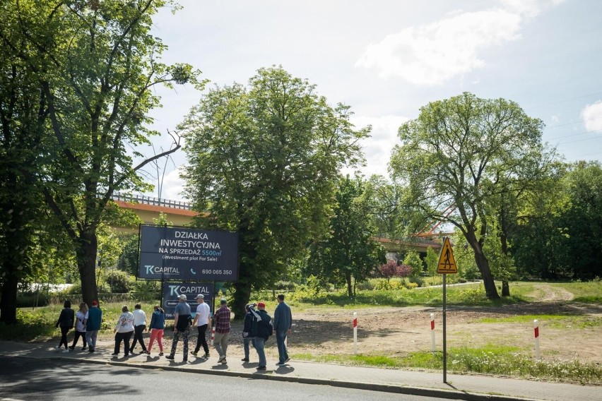 16.05.2022 bydgoszcz teren wokol trasa uniwersytecka . fot:...