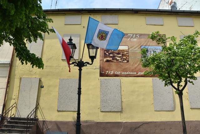 Kamienica na Starym Rynku to zakup zrealizowany za kadencji poprzedniego burmistrza Henryka Szymańskiego