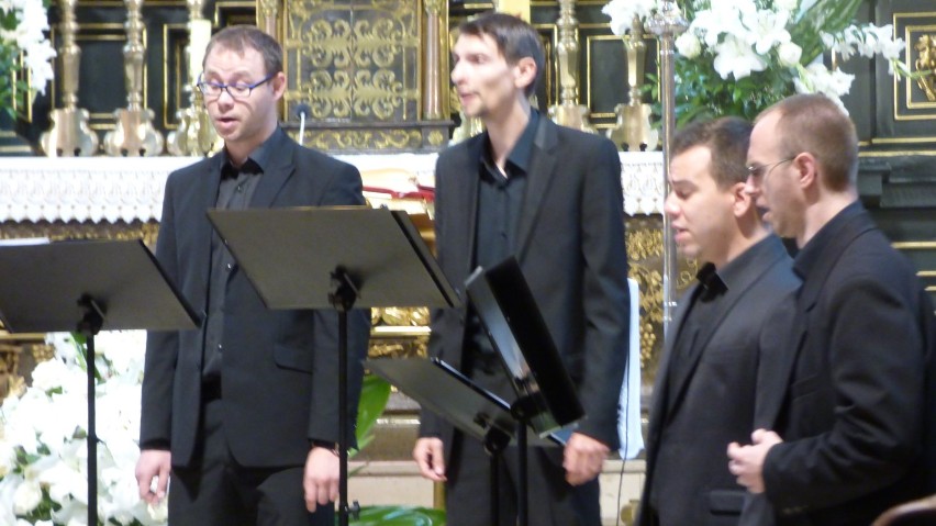 Męski Zespół Chorałowy dał wyjątkowy koncert w Katedrze [zdjęcia, wideo]