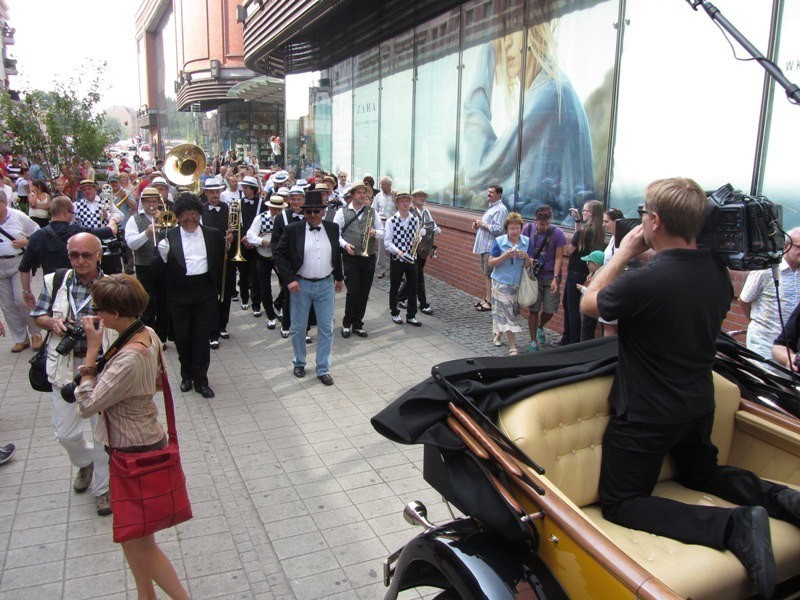 Poznań Old Jazz - parada nowoorleańska przeszła przez miasto