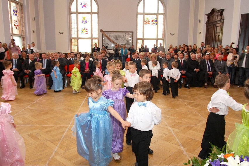 Dni Sławna. Uroczyste obrady Rady Miejskiej w Sławnie - finał Dni Sławna [ZDJĘCIA i wideo]