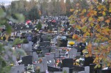 Wszystkich Świętych Kraków: krakowianie ruszyli na groby. Cmentarz Batowicki [ZDJĘCIA]