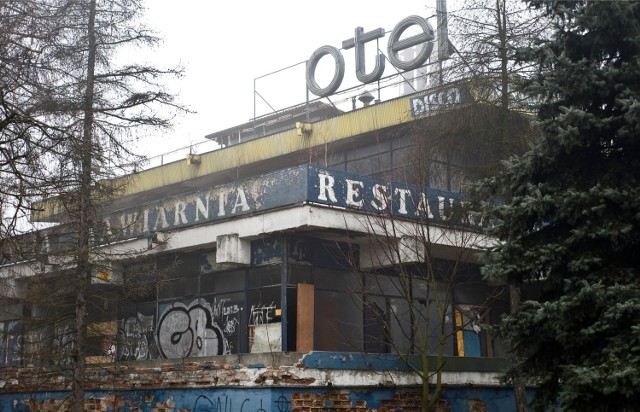 Motel Krak tuż przed wyburzeniem.