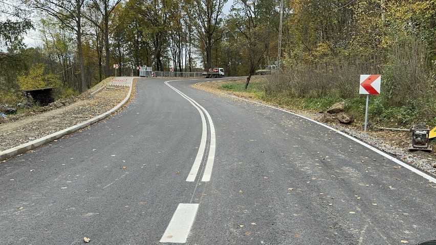 Przebudowa drogi powiatowej w Nieprześni