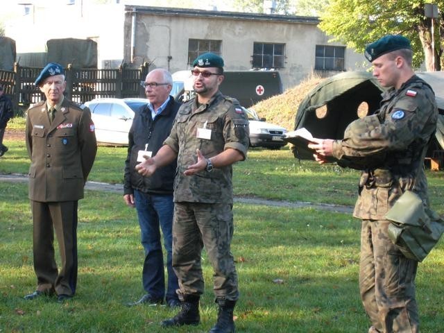 Zawody strzeleckie w sieradzkiej jednostce [zdjęcia]