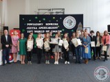 Uczniowie szkół z powiatu kartuskiego zmierzyli się w konkursie „The World of English”