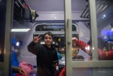Tarnów. Mobilizacja wolontariuszy na dworcu PKP. Specjalny pociąg z Ukrainy nie przyjechał, ale ich trud nie poszedł na marne [ZDJĘCIA]