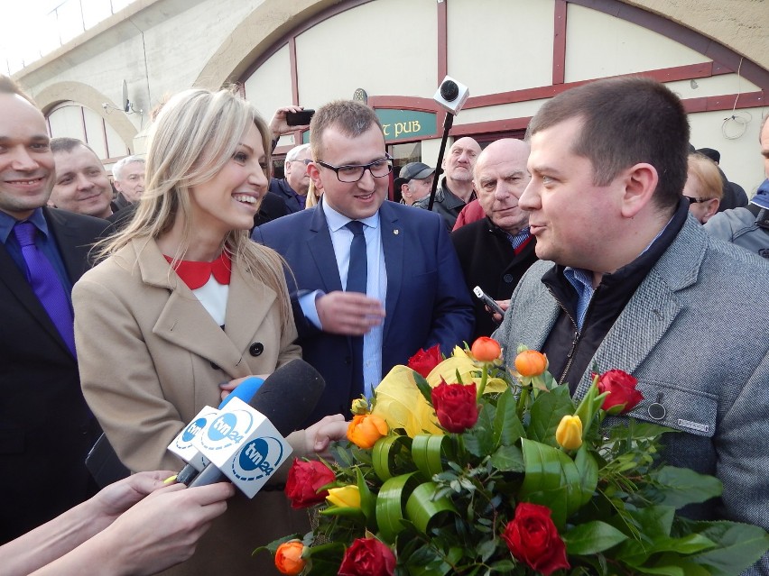 Kandydatka na prezydenta Polski Magdalena Ogórek odwiedziła Gorzów (ZDJĘCIA)