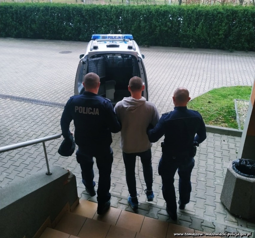 Kradzieże w powiatach tomaszowskim i opoczyńskim. Zatrzymano dwóch mężczyzn, jeden w areszcie