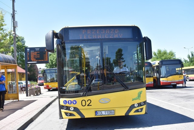 Autobusy ZKGKM w Olkuszu (zdjęcie archiwalne)