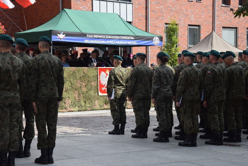 Uroczysty apel i pokaz sprzętu. Tak w Elblągu żołnierze obchodzą święto Wojska Polskiego