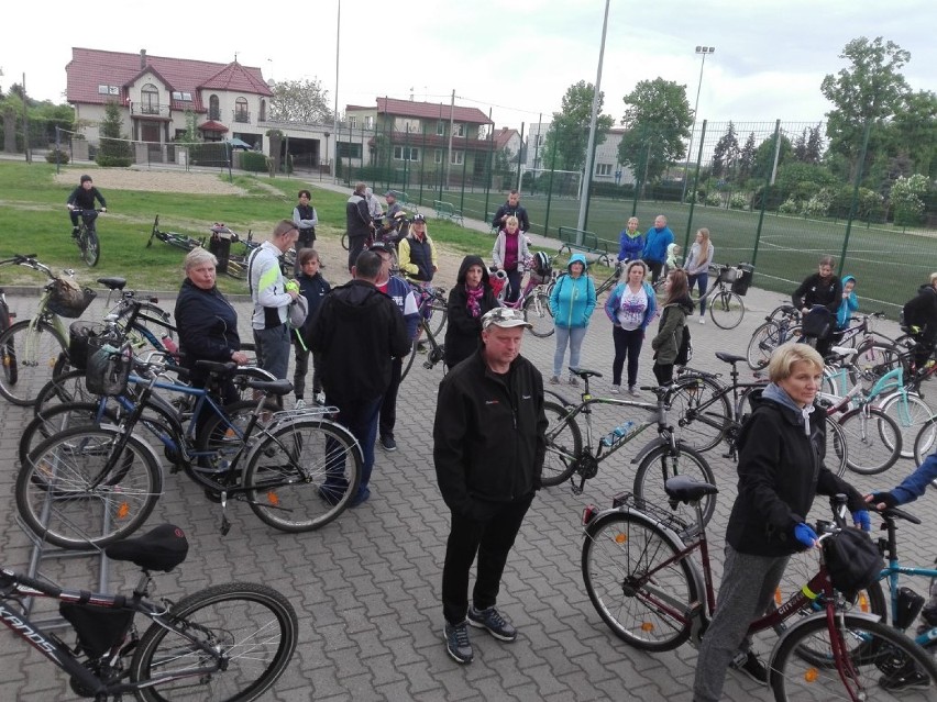 W rowerową podróż po gminie Przytoczna dla upamiętnienia 100...