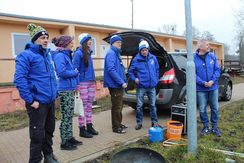 Morsy z leszczyńskiego klubu Yeti zaprosiły prawosławnych braci na wodohryszcze do Osiecznej [ZDJĘCIA] 